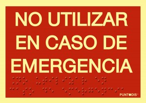 Señal Accesible con braille y altorrelioeve