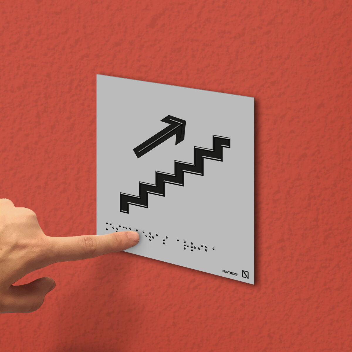 Ejemplo de colocación en pared de la placa
