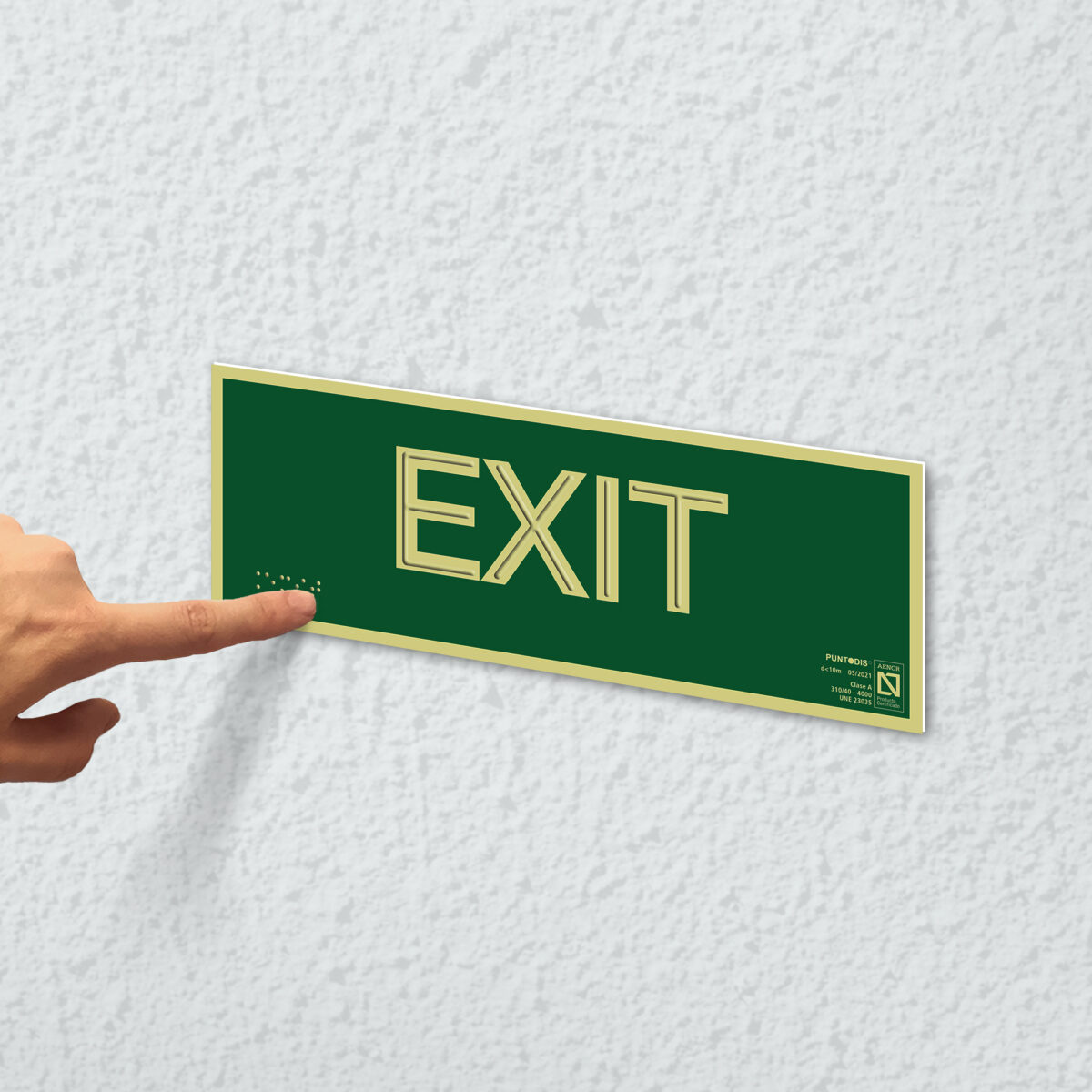 Ejemplo de colocación en pared de la placa