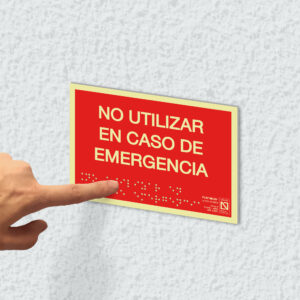 Ejemplo de colocación en pared de la placa