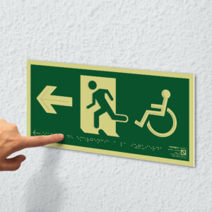 Ejemplo de colocación en pared de la placa