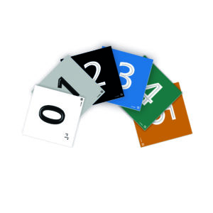 Colores que se disponen para realizar las placas de Números: blanco, gris, negro, azul, verde y naranja.
