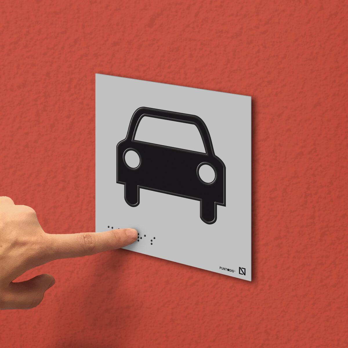 Ejemplo de colocación en pared de la placa
