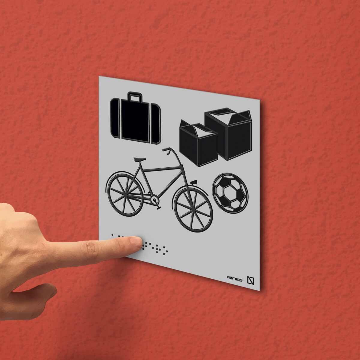 Ejemplo de colocación en pared de la placa