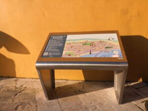 plano accesible en braille y altorrelieve