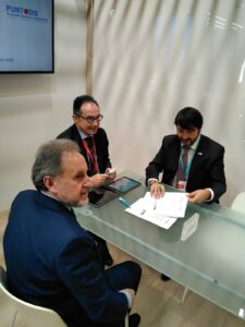 Firma del acuerdo