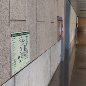 plano accesible en braille y altorrelieve