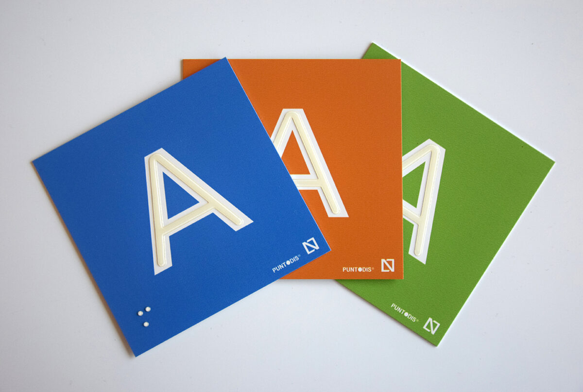 placas letras colores braille