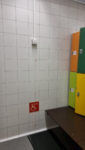 Placa fotoluminiscente SOS llamada