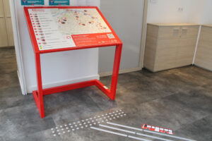 plano accesible en braille y altorrelieve