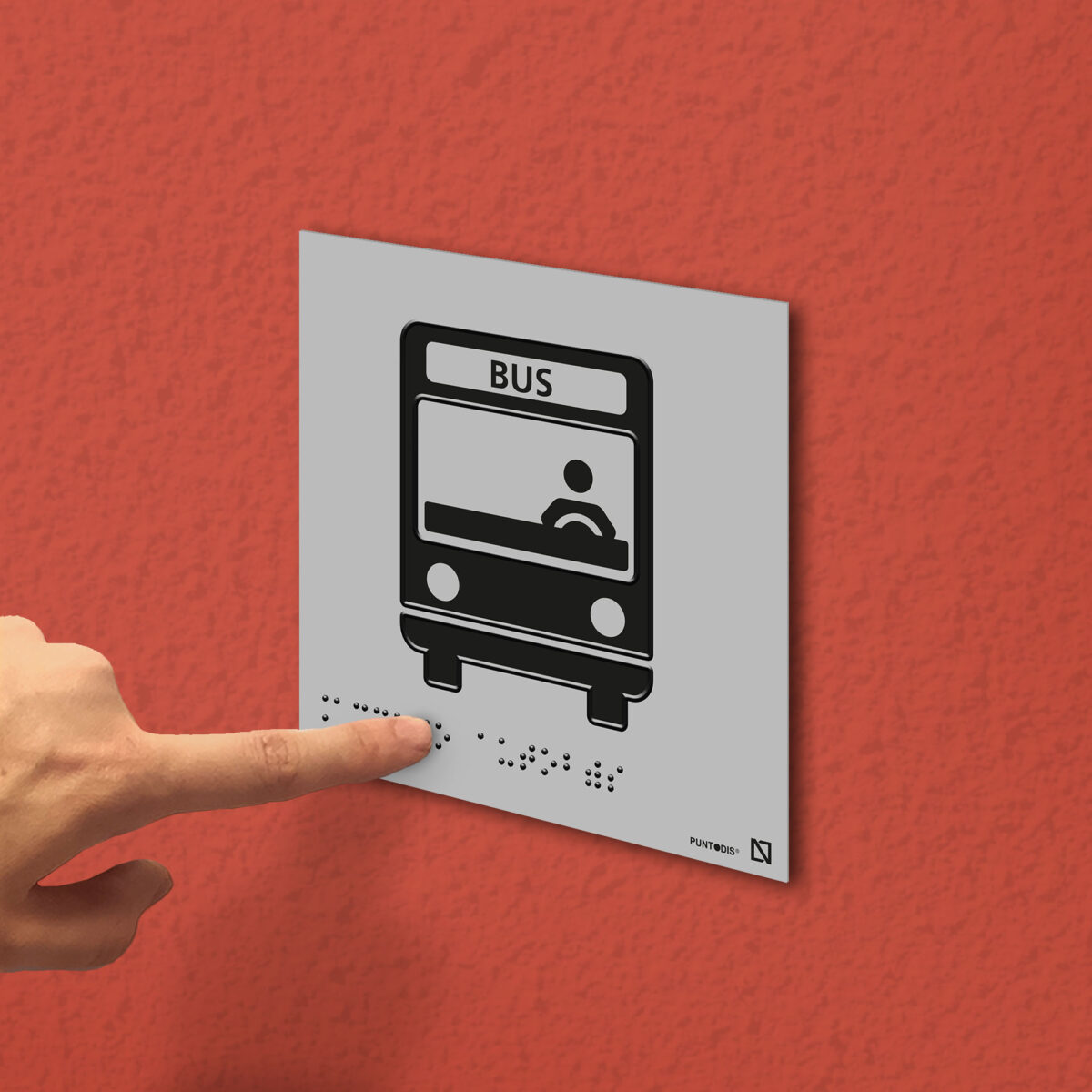 Ejemplo de colocación en pared de la placa