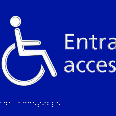 entrada accesible izquierda