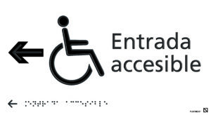 entrada accesible izquierda