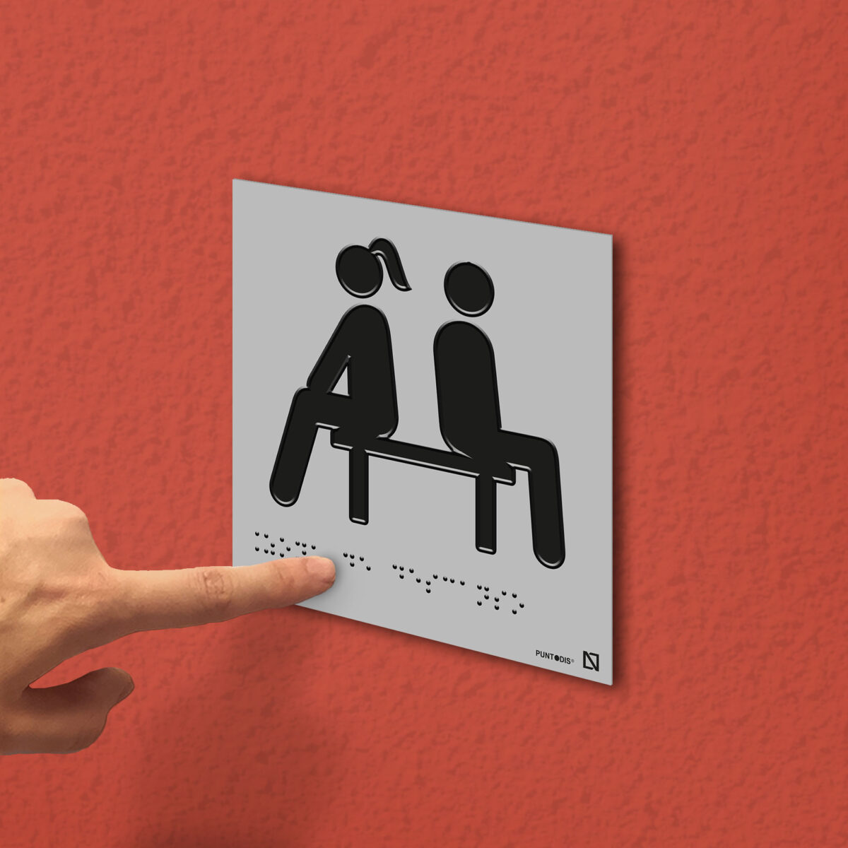 Ejemplo de colocación en pared de la placa