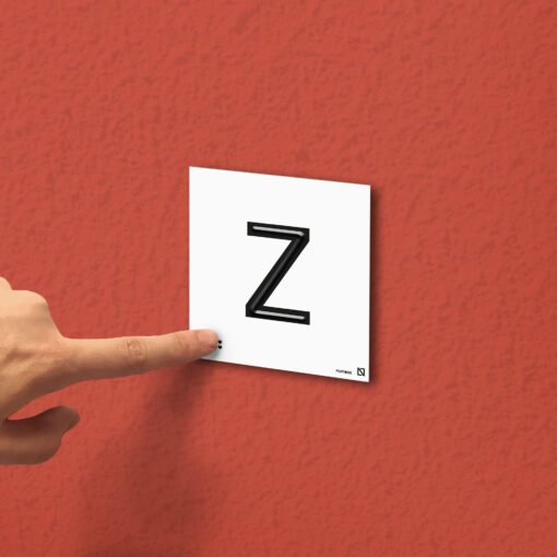 Placa letra Z en braille y altorrelieve en aluminio