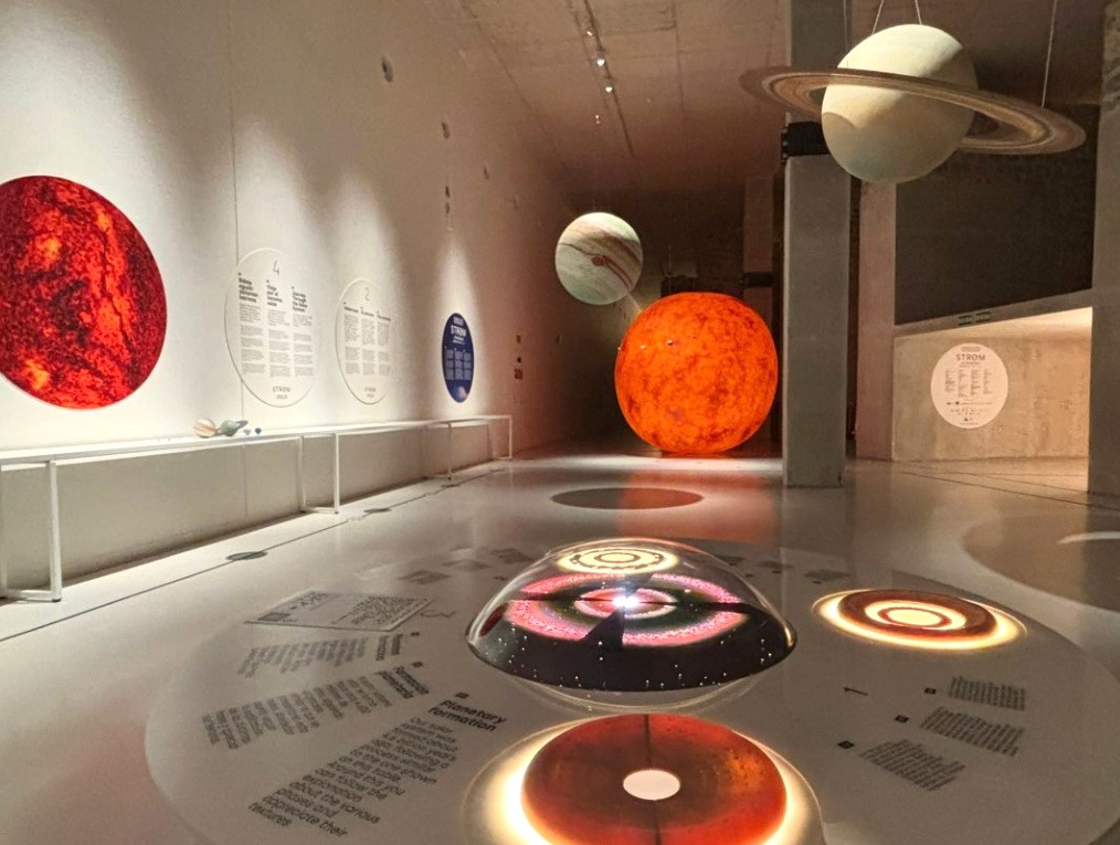Exposición astronómica inclusiva