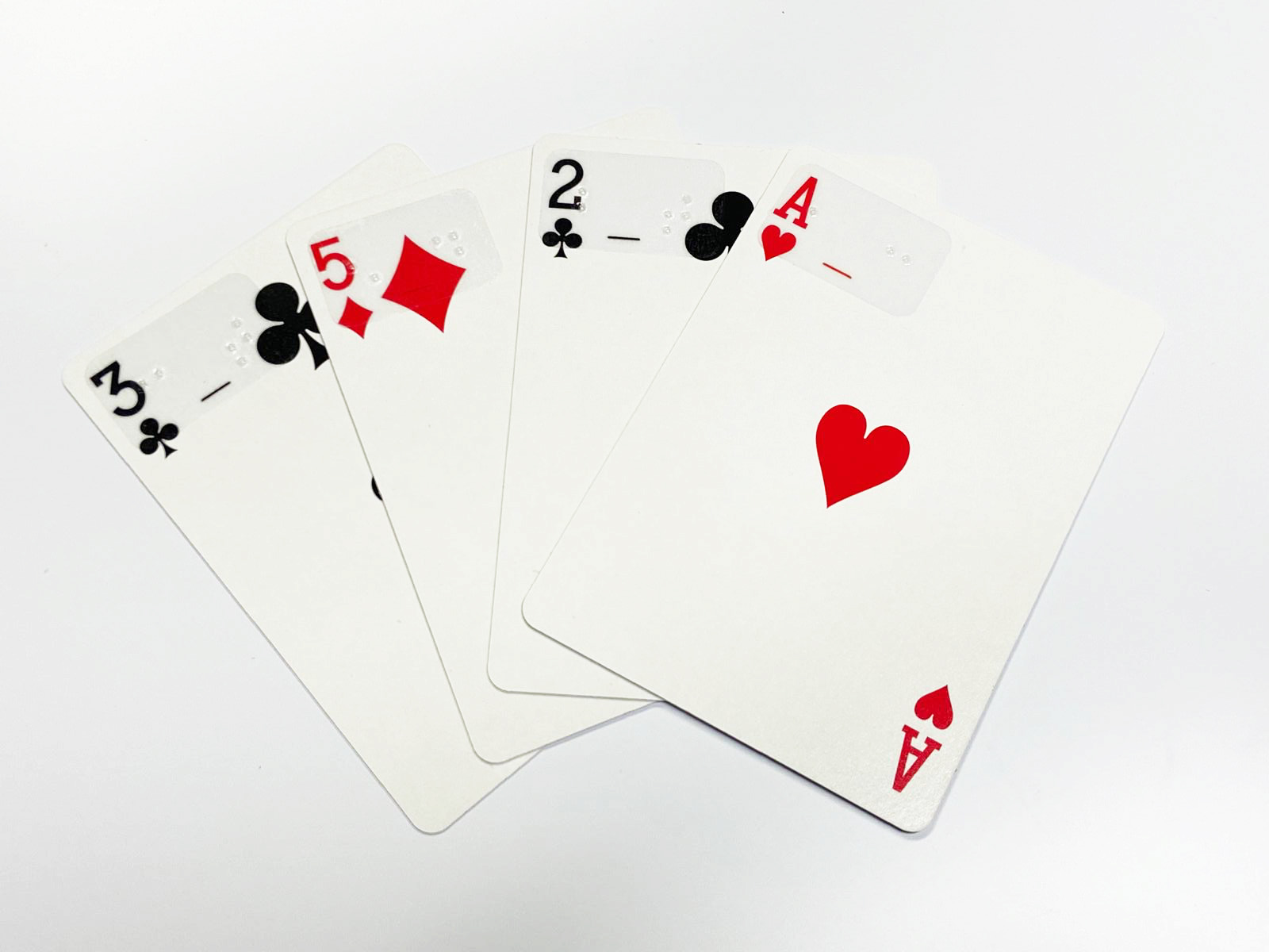 pack de vinilos en braille de póker