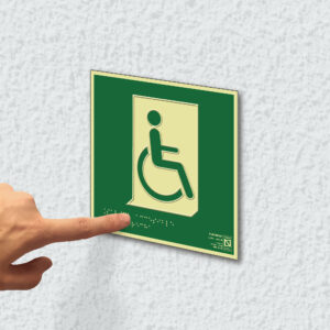 Ejemplo de colocación en pared de la placa
