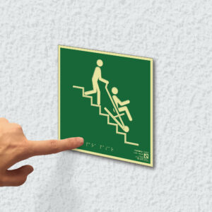 Ejemplo de colocación en pared de la placa